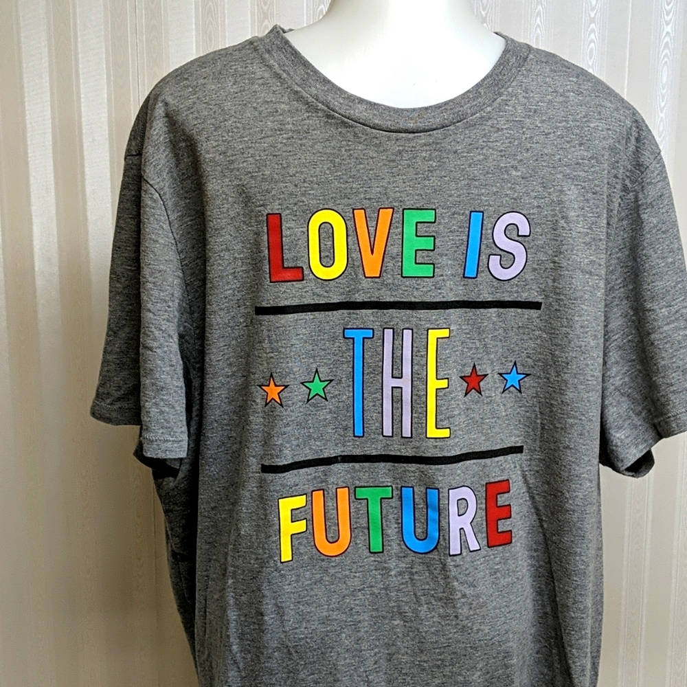 Pair of American Eagle LOVE T-shirts XXL - Picture 2 of 7